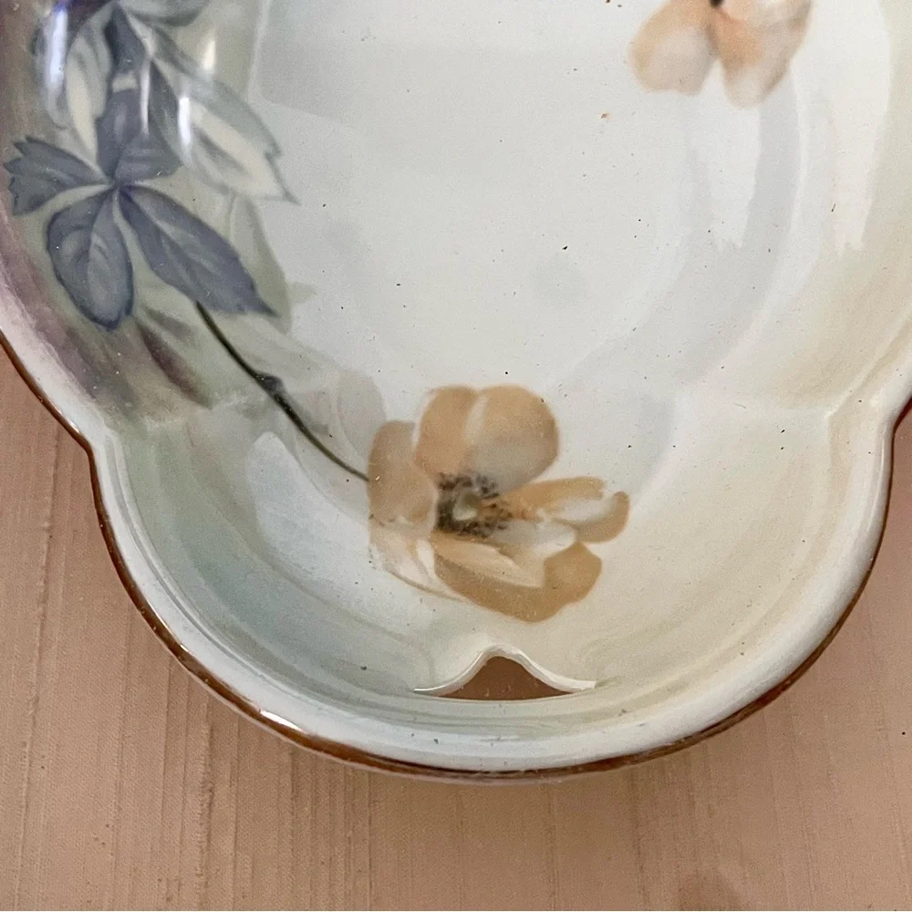 Hand Painted‎ Flowers On Oval Plate Bowl By Creative Frames RARE Vtg Wall Decor